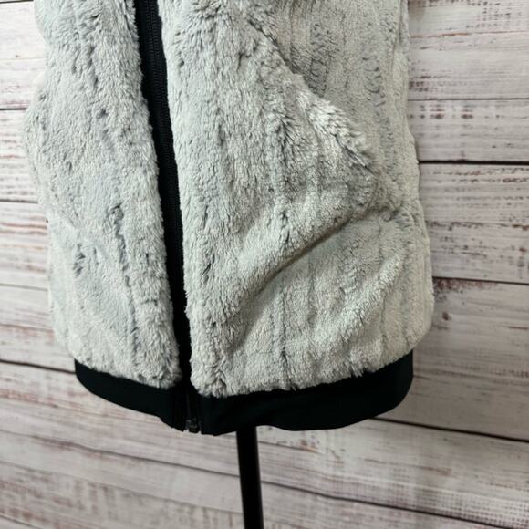 The North Face Womens Grey Faux Fur Hooded Full Zip Up Winter Vest Size XSmall - Picture 4 of 9